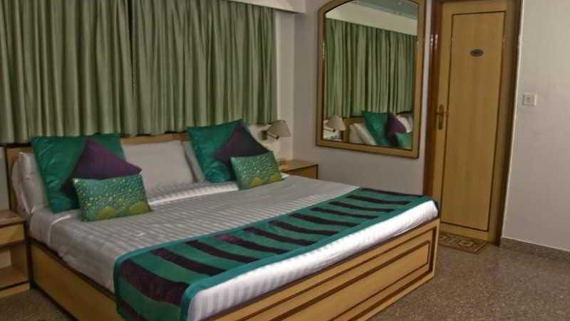 Hotel Swati Delhi  Eksteriør bilde