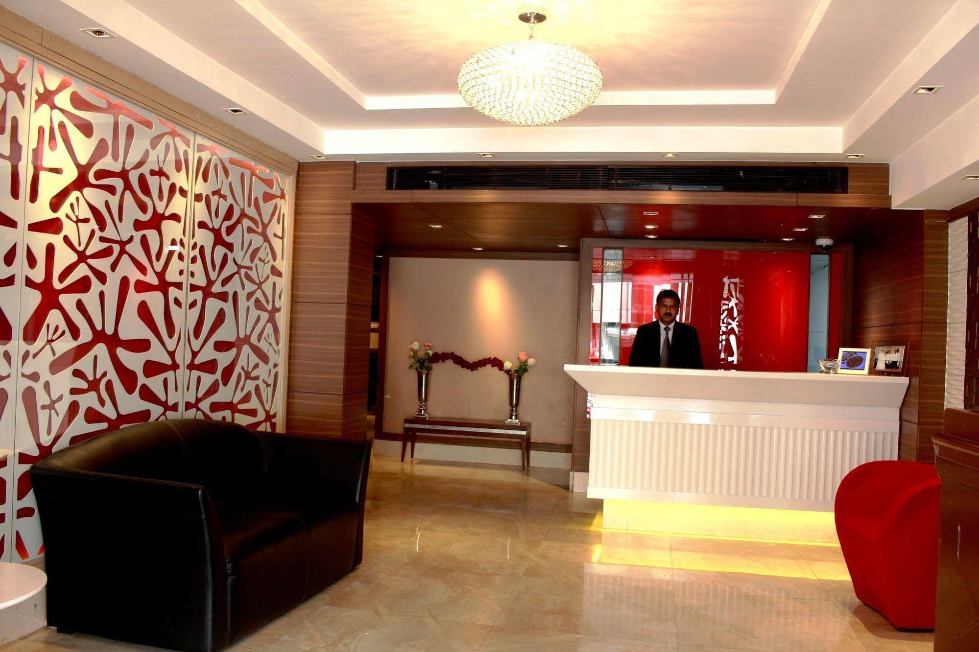 Hotel Swati Delhi  Eksteriør bilde