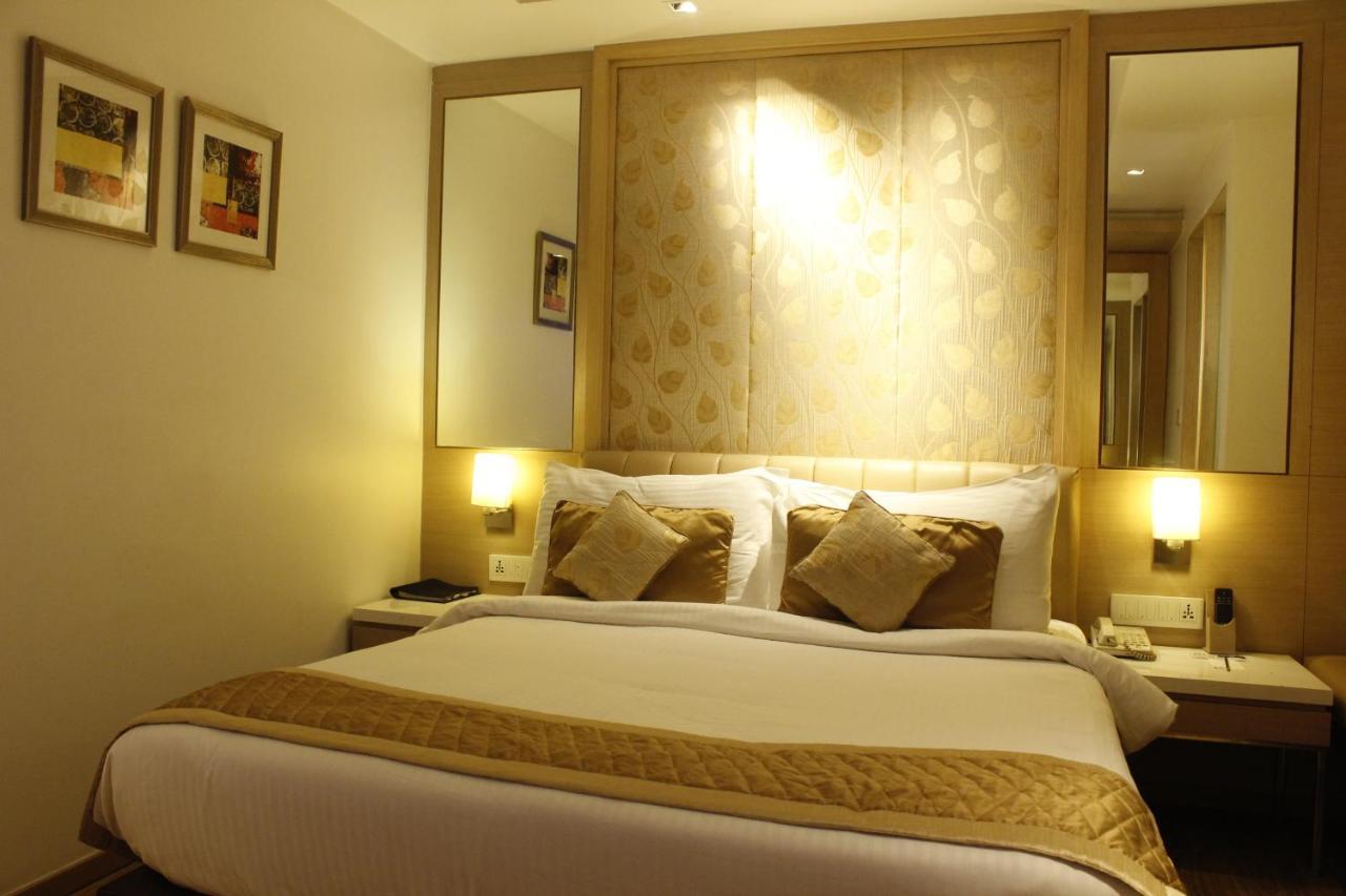 Hotel Swati Delhi  Eksteriør bilde