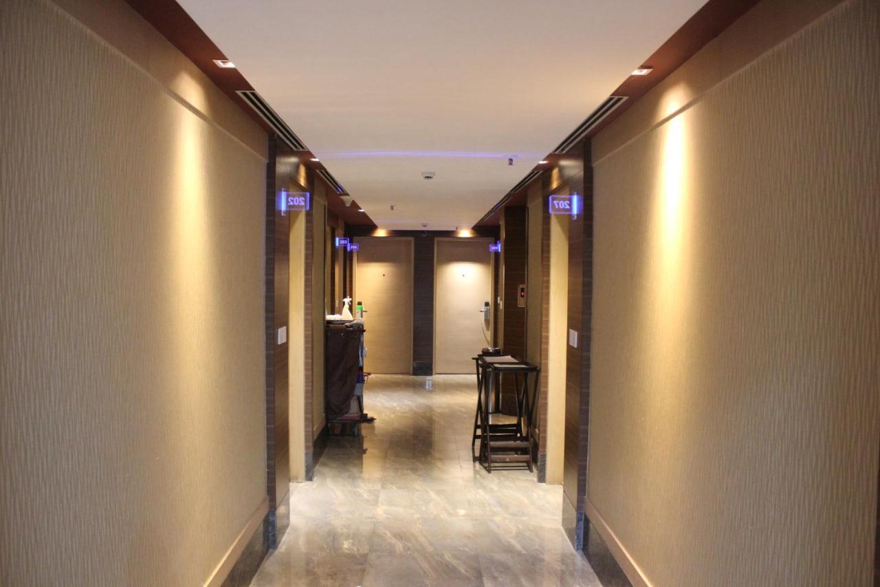 Hotel Swati Delhi  Eksteriør bilde
